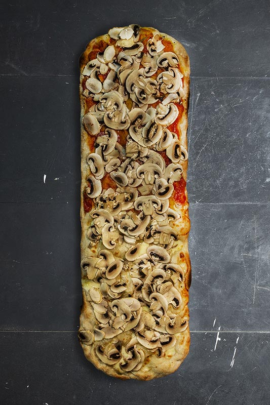 ippo pizza bufalotta pizza alla pala funghi